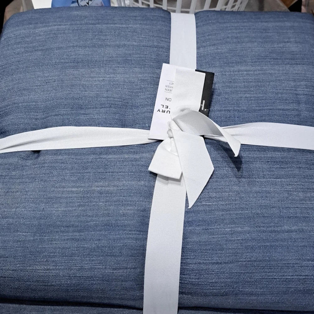 Luxury Hotel Aston Comforter Mini Set